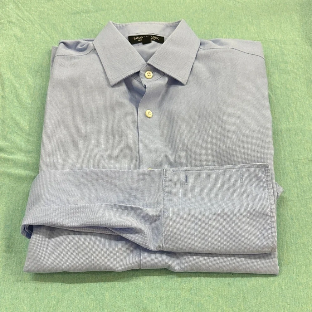 Banana Republic Men's Casual Button Down Shirts - bundle of 7 shirts
